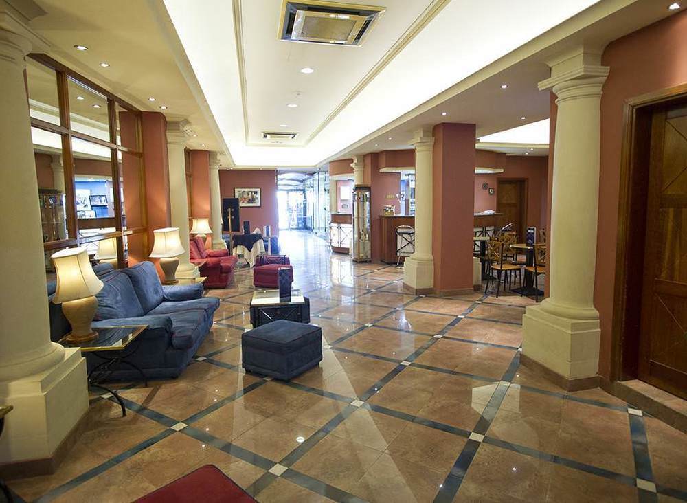 Gzira 115 The Strand Hotel By Neu Collective מראה חיצוני תמונה